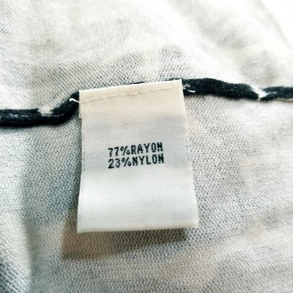 Kenneth Cole Knit Small Sweater Dress Animal print Black Long Sleeve Giraffe - Picture 8 of 9